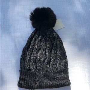 Pom Pom Beanie